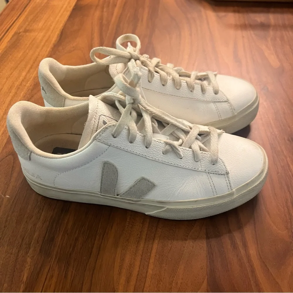 Veja Women's Campo Sneakers 8 - Picture 4 of 8